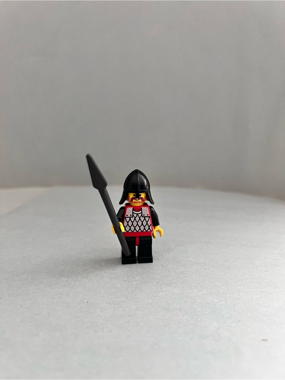 LEGO Castle Black Knights Scale Mail Guard Minifigure